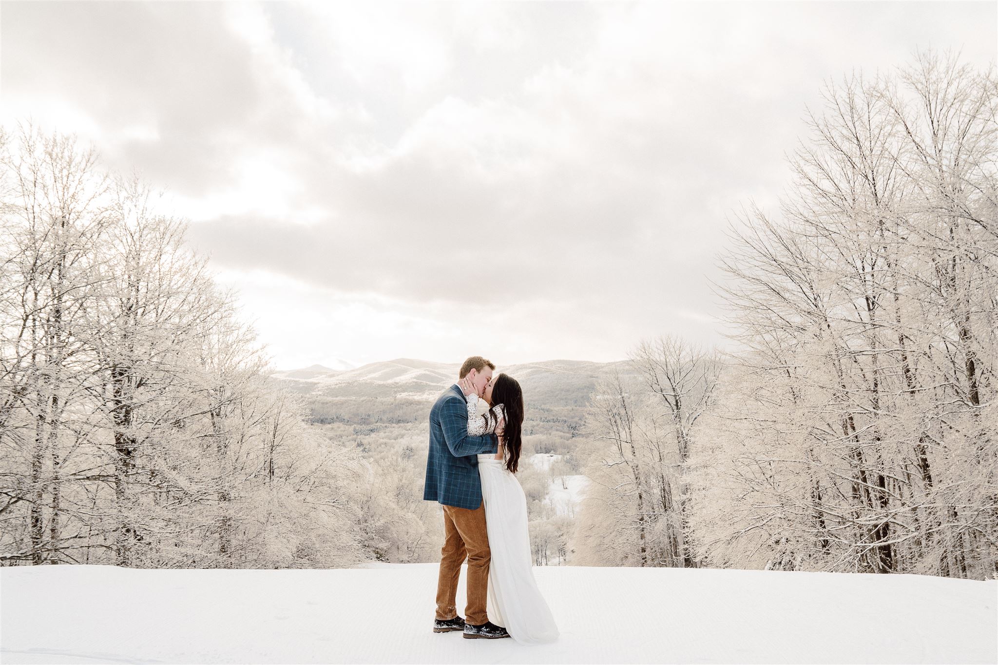 Vermont Elopement Photography At Twin Farms Lucia And Zack