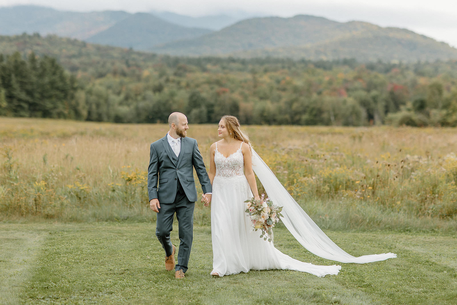 Emily And Aaron'S Barn At Smugglers' Notch Wedding